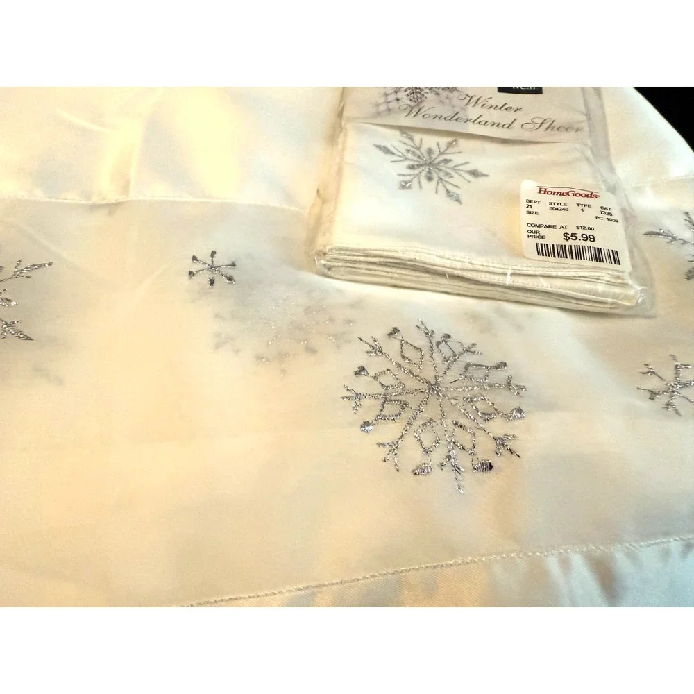 Lot Tablecloth‎ + Napkins Sam Hedaya 2006 Christmas Snowflakes Winter 100